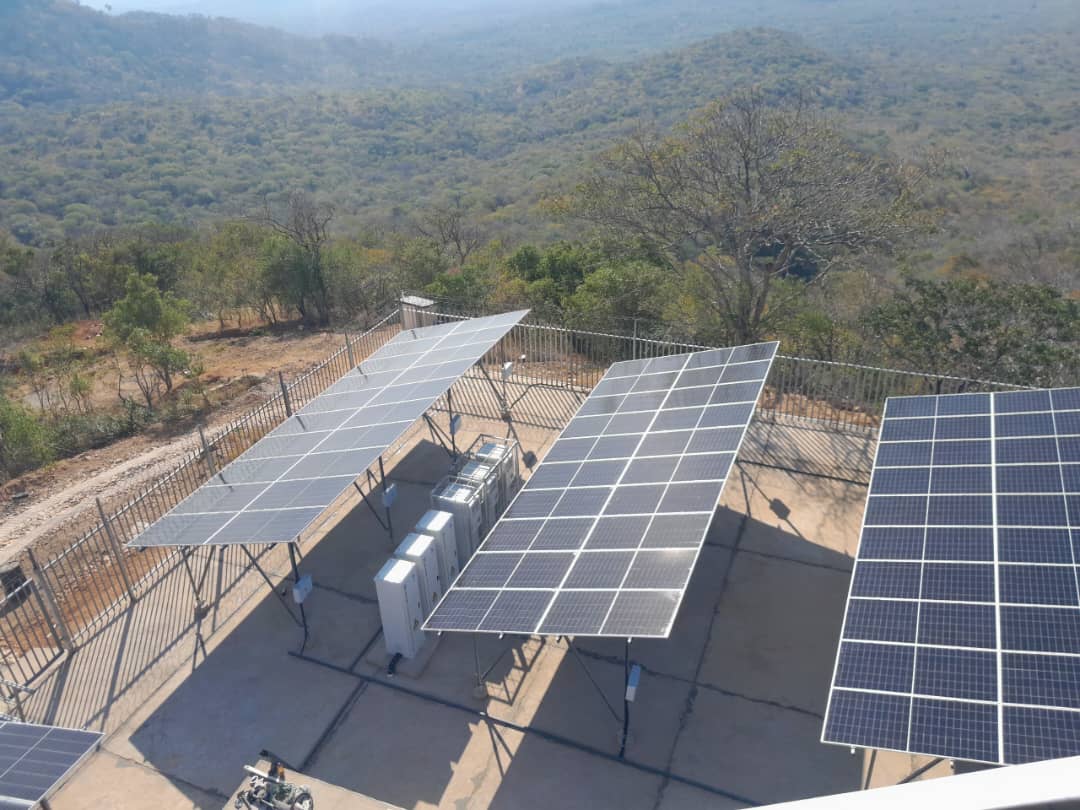 Hillside solar power station with multiple panel arrays